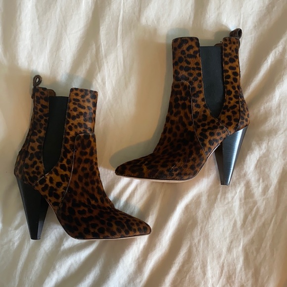 Veronica Beard Hudson Leopard Print Ankle Booties - Picture 1 of 4